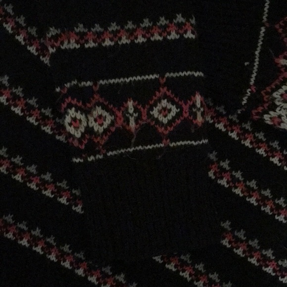 Holiday sweater - Picture 8 of 8